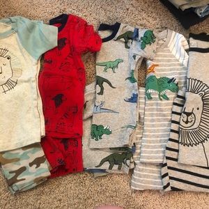 Lot of 5 short sleeve/shorts Pjs